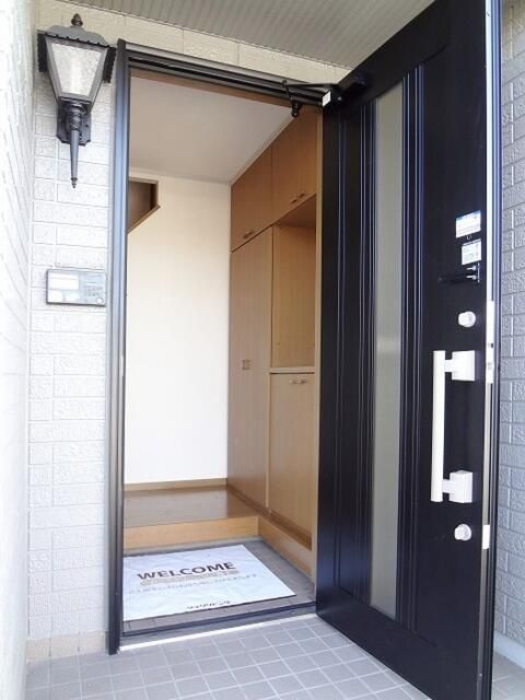 3LDK Terrace House for Rent in Nagano City - Thumbnail 2