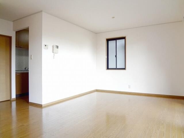 3LDK Terrace House for Rent in Nagano City - Thumbnail 3
