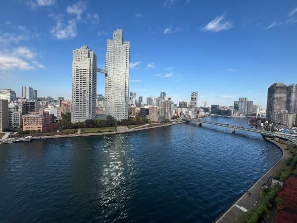 3LDK Apartment for Sale in Tsukishima, Chuo-ku, Tokyo - Thumbnail 4