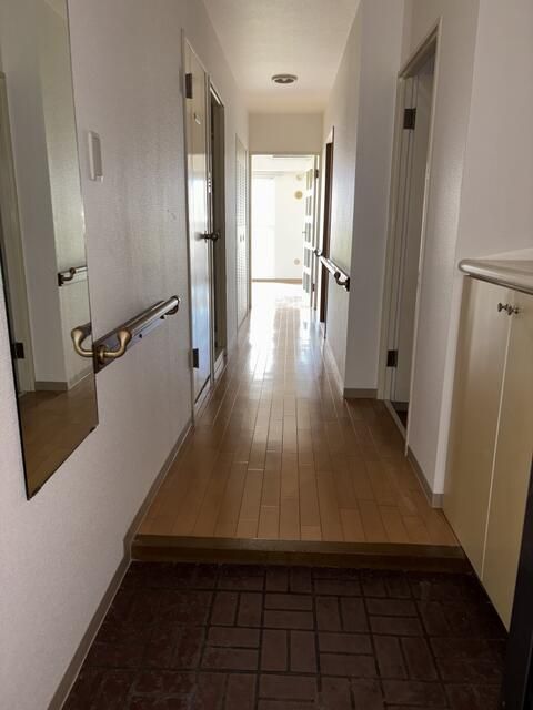 2LDK Apartment for Rent in Koto-ku, Tokyo - 55.82 sqm - Thumbnail 4