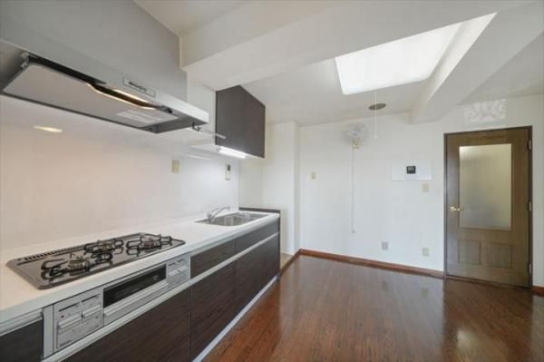 3DK Apartment for Sale in Kunitachi, Tokyo - 52.76 sqm - Thumbnail 4