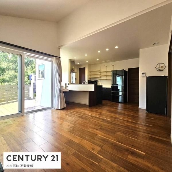 4LDK Detached House for Sale in Kure, Hiroshima | 2017 Build - Main Image