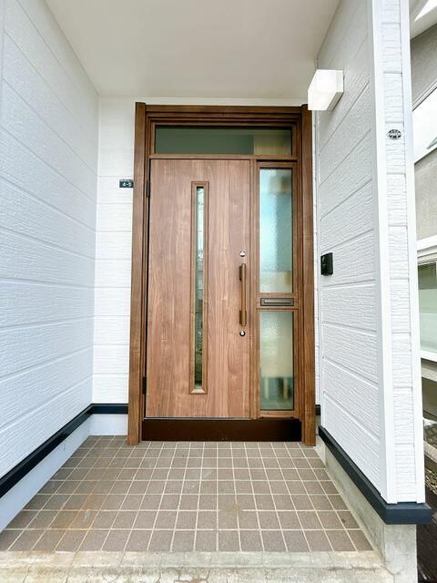 Renovated 3LDK House in Quiet Sapporo Residential Area - Thumbnail 3