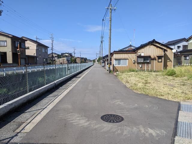 Land for Sale in Toyama City, 324 sqm - Thumbnail 2