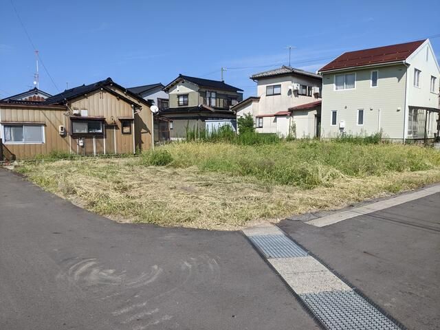 Land for Sale in Toyama City, 324 sqm - Thumbnail 3