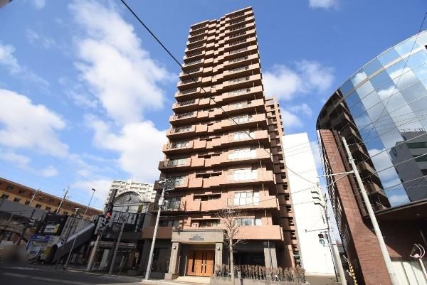 4LDK Apartment in Shin-Sapporo, Sapporo, Hokkaido - Thumbnail 2