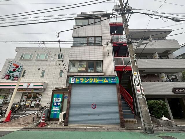 10-Unit Apartment Building for Sale in Shinagawa, Tokyo - Thumbnail 4