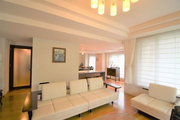 Lapis Jingu Gaien Granhill Tower 3LDK Condo in Sapporo Chuo Ward - Thumbnail 2