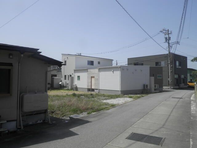 Land for Sale in Uozu, Toyama - 228.65 sqm - Thumbnail 2