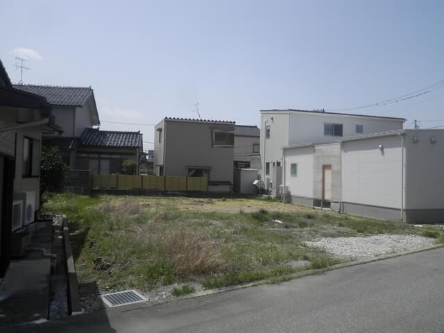 Land for Sale in Uozu, Toyama - 228.65 sqm - Thumbnail 3