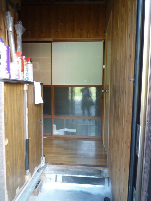 1956 5-Bedroom Wooden House on 186sqm Land in Kama, Fukuoka - Thumbnail 3