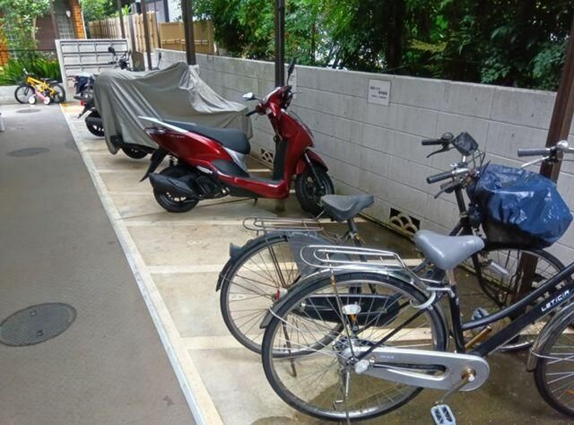 Motorcycle Parking for Rent at Residence Hikari 106, Higashikurume - Thumbnail 4