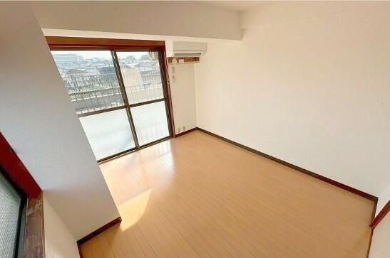 1K Apartment for Rent in Kodaira-shi, Tokyo - 22.40 sqm - Thumbnail 2
