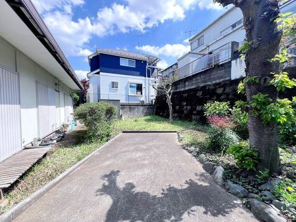 Land for Sale in Machida, Tokyo - 216 sqm Corner Lot - Thumbnail 4