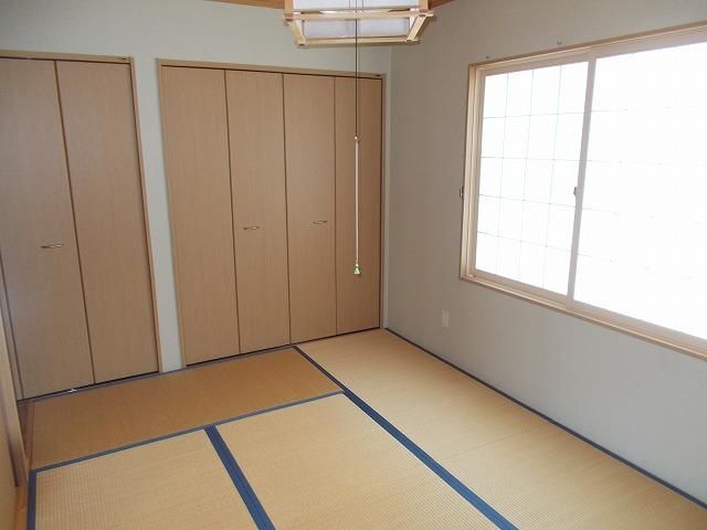 2LDK Apartment for Rent in Kitakami, Iwate - Thumbnail 3