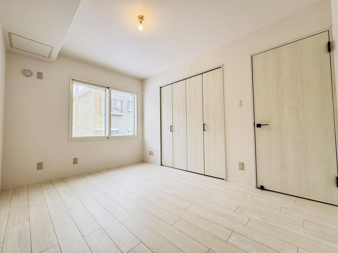 3LDK Apartment for Sale in Shiroishi Ward, Sapporo - Thumbnail 2