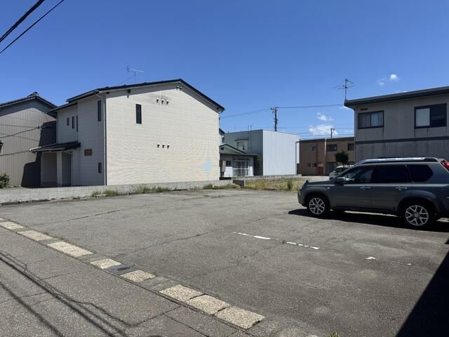 Parking Space for Rent in Fukui City, Fukui - Thumbnail 2