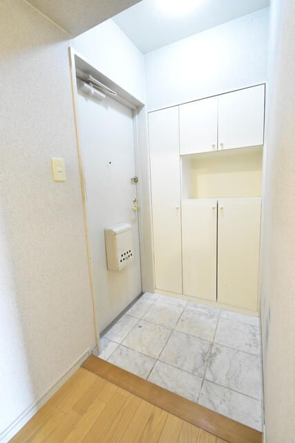 3LDK Apartment for Sale in Toyohira-ku, Sapporo, Hokkaido - Thumbnail 2