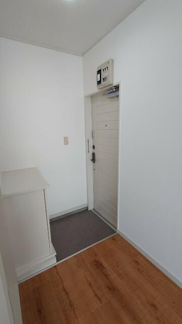 1R Apartment for Rent near Higashikurume Station, Tokyo - Thumbnail 2