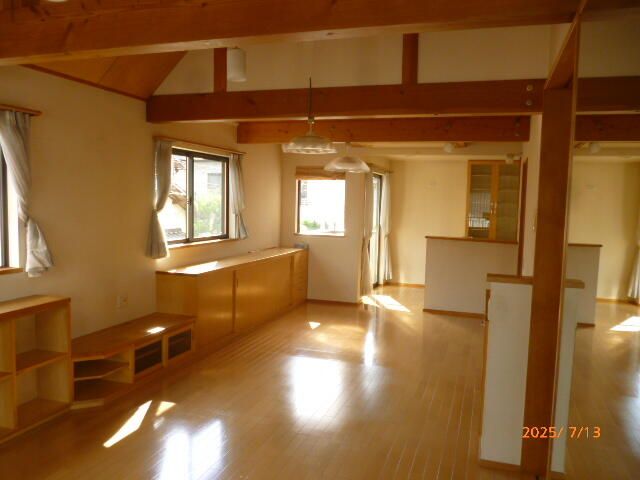 5LDK House for Rent in Matsudo, Chiba - Quiet Area with Basement - Thumbnail 4