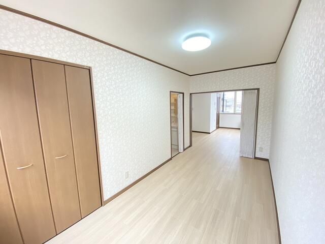 Kitami Hokkaido Apartment Building for Sale - 4 Units, Tenant Occupied - Thumbnail 3