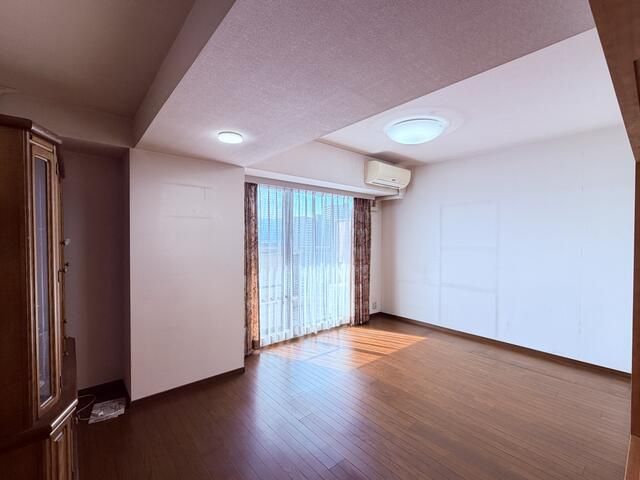 3LDK Apartment for Sale in Hashimoto, Sagamihara - Thumbnail 2