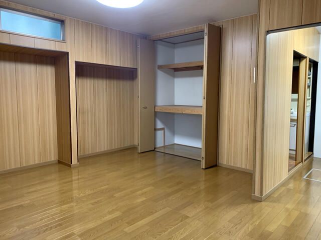 West Shinkoiwa House: 2LDK Detached Rental in Katsushika, Tokyo - Thumbnail 2