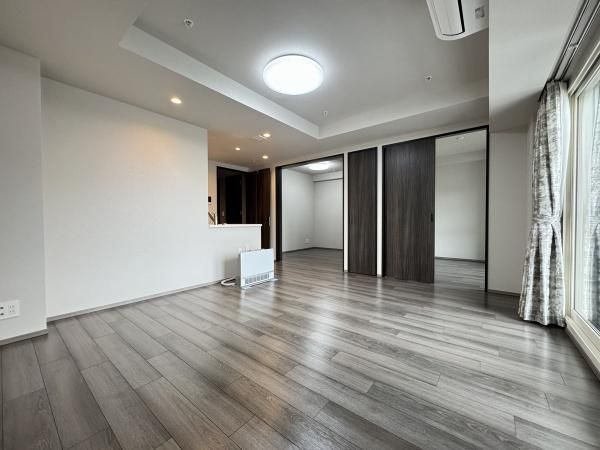 2SLDK New Condo in Central Sapporo near Nishi 18-chome Station - Thumbnail 2