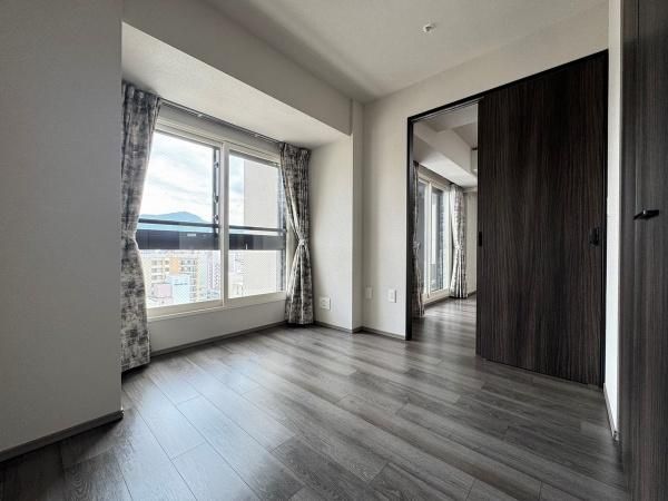 2SLDK New Condo in Central Sapporo near Nishi 18-chome Station - Thumbnail 4