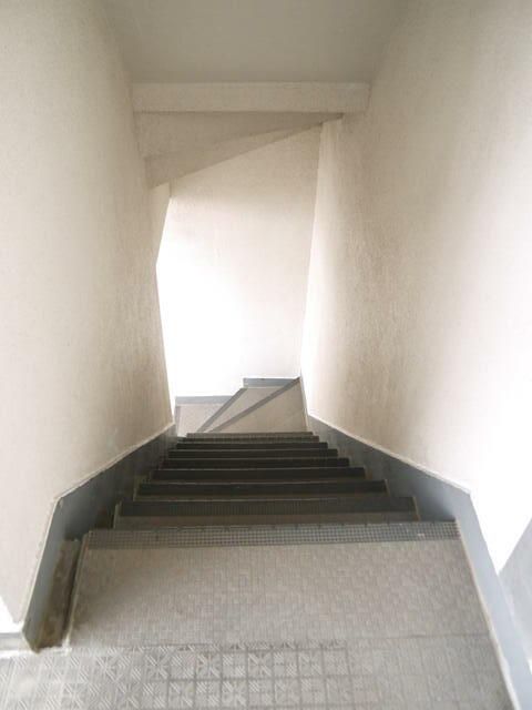 Studio Apartment for Sale in Suginami, Tokyo 13.39m² - Thumbnail 4
