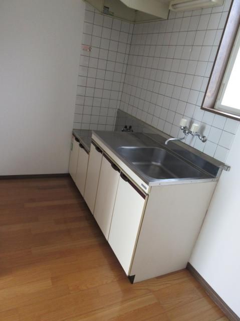 1DK Apartment for Rent in Yamanaka Onsen, Kaga City - Thumbnail 3