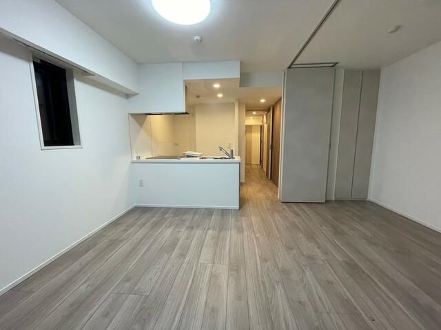 New 2LDK Apartment for Rent Near Sagami-Otsuka Station, Yamato - Thumbnail 3