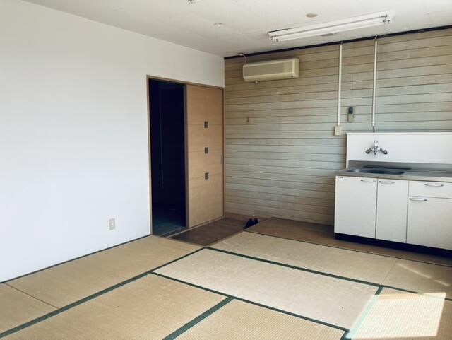 Office for Rent in Aizu-Wakamatsu, Fukushima - 169.84 sqm - Thumbnail 3