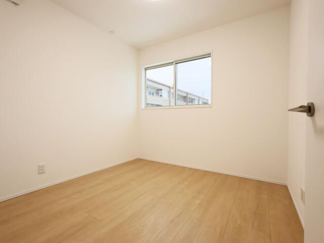 Newly Built 3LDK Detached House in Fukui City - Thumbnail 4