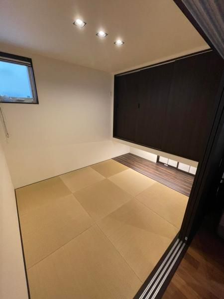 2018 4SLDK House for Sale in Kuwana, Mie | South-Facing - Thumbnail 3