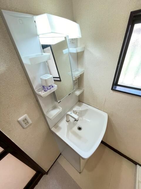 3DK Rental House in Hanamigawa, Chiba City - 58.37m² - Thumbnail 4