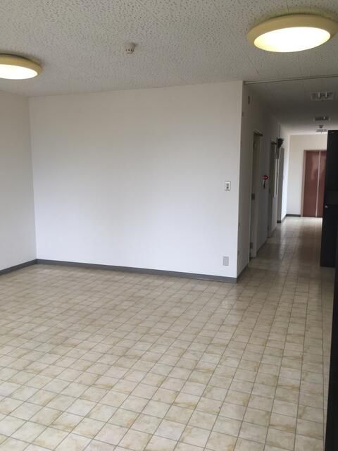 Commercial Space for Rent in Katayamazu Onsen, Kaga City - Thumbnail 3