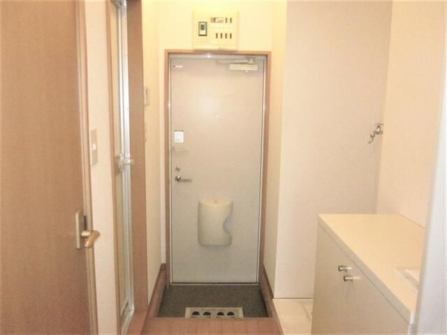 One-Room Apartment for Rent in Koganei, Tokyo - Thumbnail 3