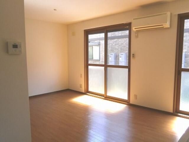 1LDK Apartment for Rent Near Samukawa Station, Kanagawa - Thumbnail 2