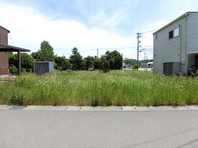 Vacant Land for Sale in Kaga City, Ishikawa Prefecture - Thumbnail 3