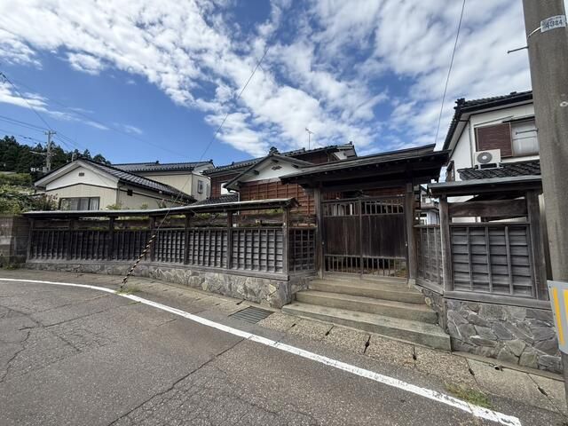5DK Detached House for Sale in Kashiwazaki, Niigata - Thumbnail 4