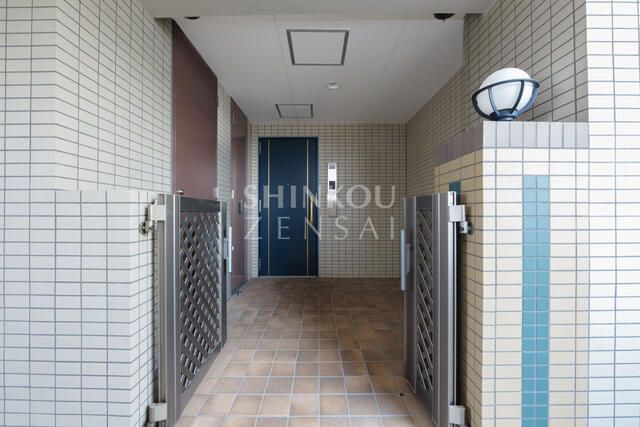 Spacious 4LDK Apartment for Sale in Morioka, Iwate - Image 1
