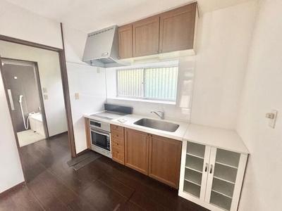 1LDK House with Livable Prefab on 322 sqm Land in Shinto Village, Gunma — Bathroom, Shinto, Gunma