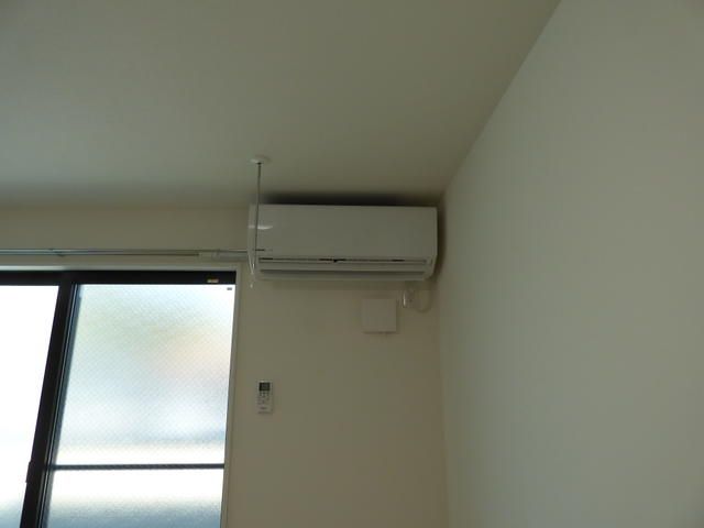 1K Apartment for Rent in Kashiwa, Chiba - 71,000 Yen - Thumbnail 4