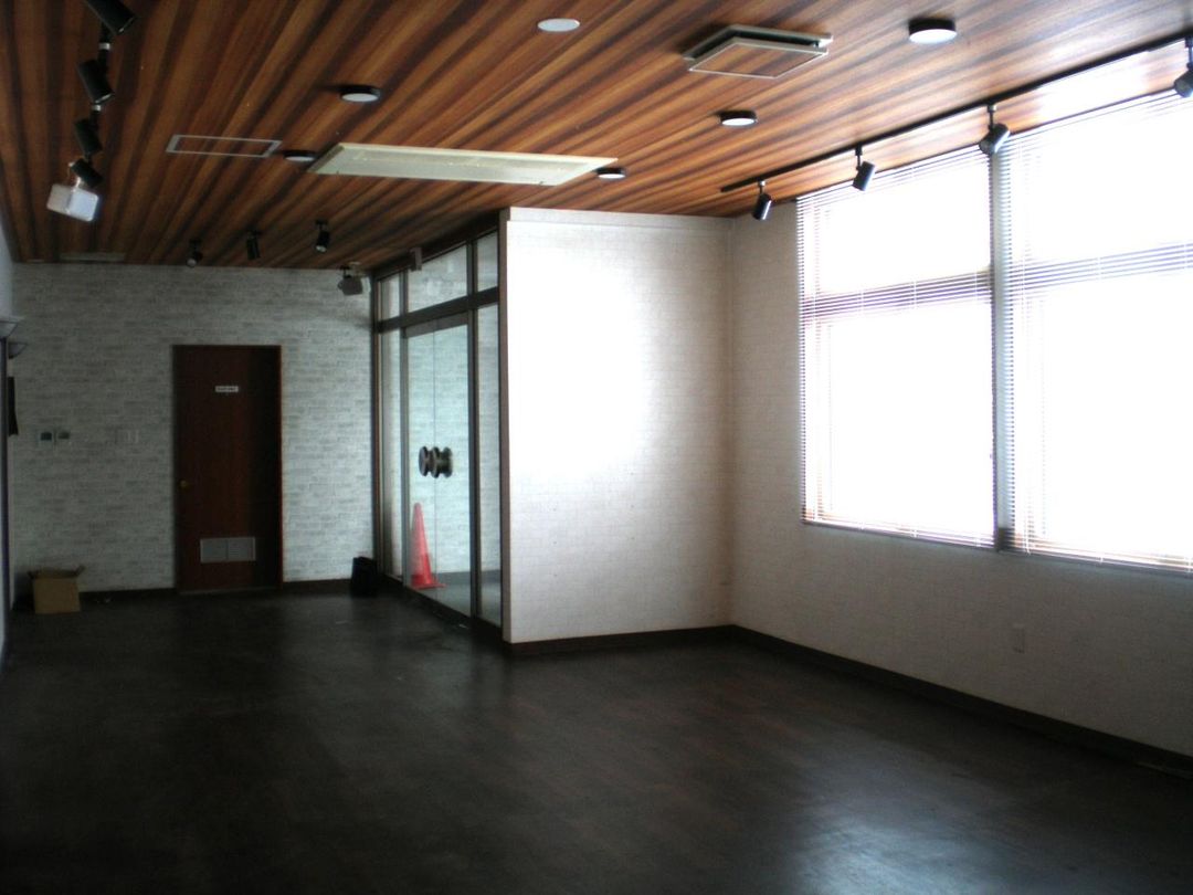 Commercial Building for Rent in Tsuruoka, Yamagata - 330.5 sqm - Thumbnail 3