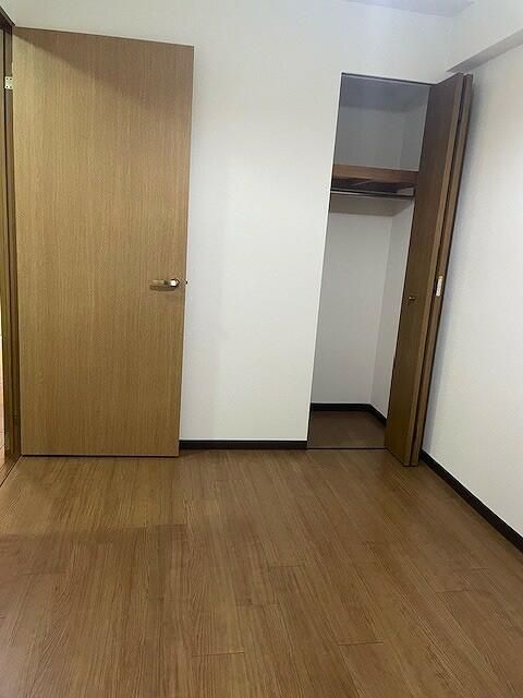 3LDK Apartment with Private Garden near Yakuendai Station, Funabashi - Thumbnail 4
