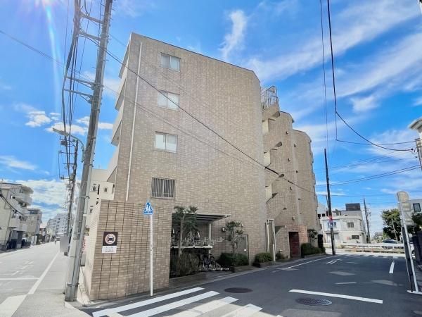 Stage Grande Den-en-chofu 1K Apartment for Sale in Ota, Tokyo - Thumbnail 3