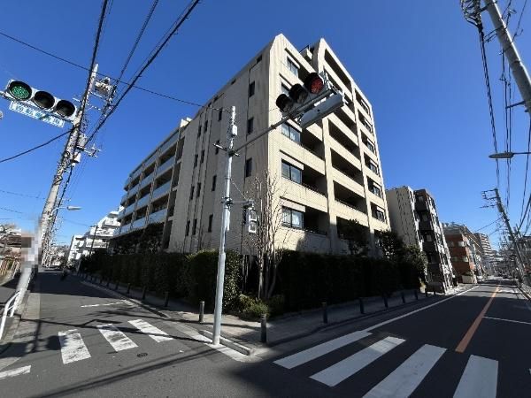 3LDK Apartment in Shinagawa, Tokyo | The Park House Minamioi - Thumbnail 2