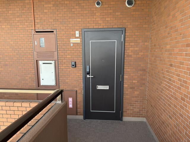 3LDK Apartment for Sale in Takaoka City, Toyama Prefecture - Thumbnail 2