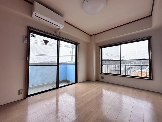 1LDK Apartment for Rent in Zushi, Kanagawa - Thumbnail 4